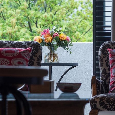84 m2, 2 yatak odalı, 2 banyolu , Stellenbosch Central bölgesinde Dış mekan fotoğraf