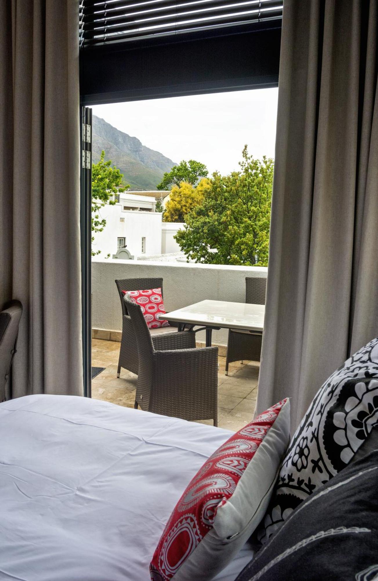 84 m2, 2 yatak odalı, 2 banyolu , Stellenbosch Central bölgesinde Dış mekan fotoğraf